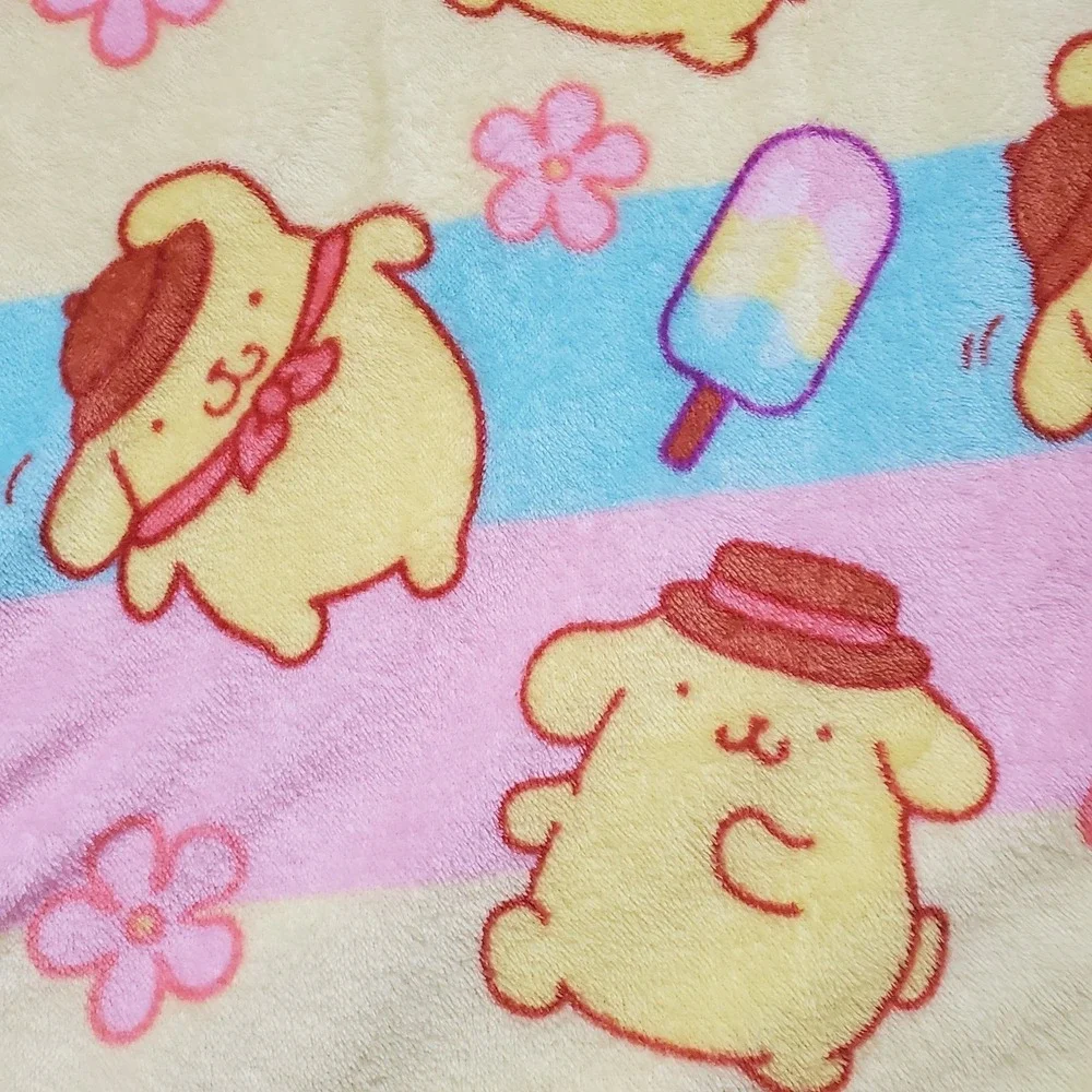 SANRIO HELLO KITTY POMPOMPURIN PLUSH BLANKET‎ 40